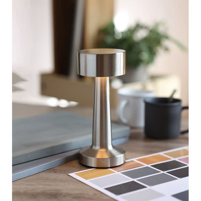 HIERLUZ Akumulatorowa metalowa lampa st