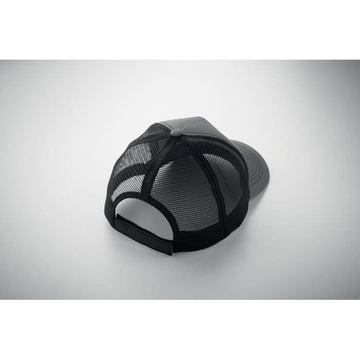 BLIST Czapka trucker z 5 panelami
