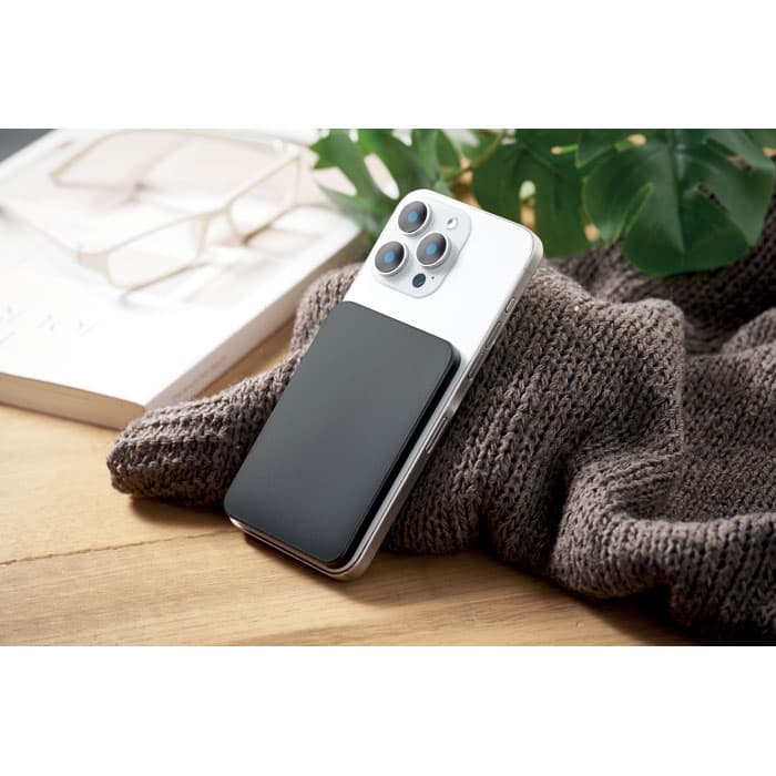 SLIMVOLT Smukły magnetyczny powerbank 20W