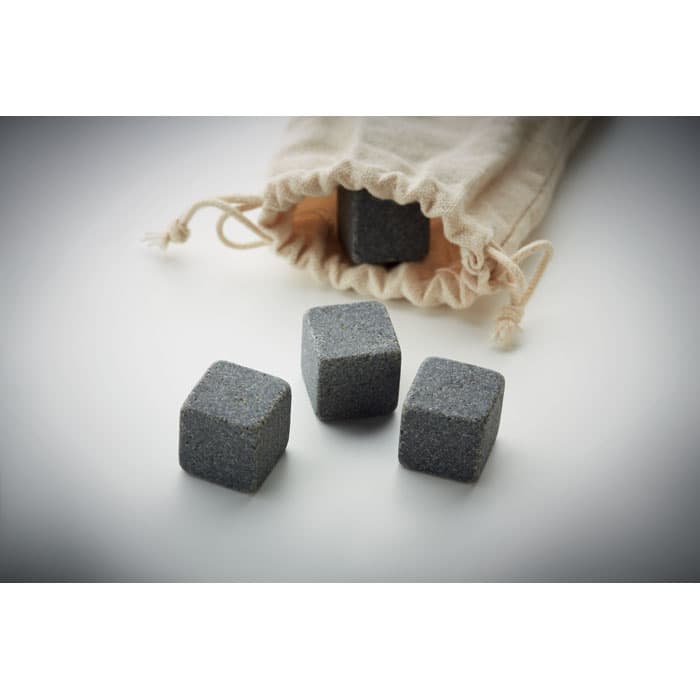 ROCKS 4 kamienne kostki lodu w etui