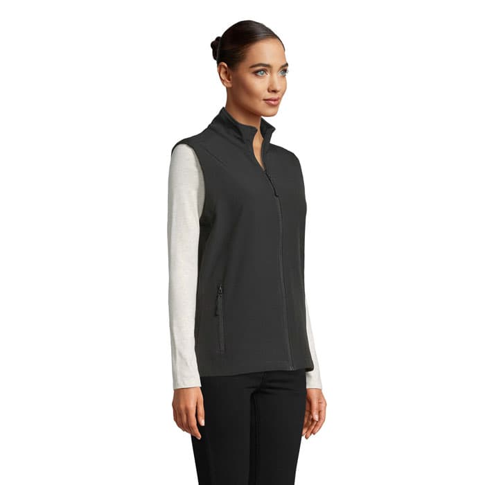 RACE BW WOMENSOFTSHELL