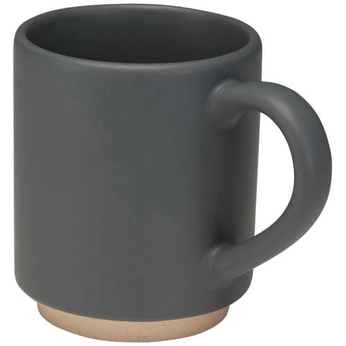 Camilla - kubek ceramiczny o pojemności 180 ml, z matowym wykończeniem. Można go wkładać jeden w drugi.