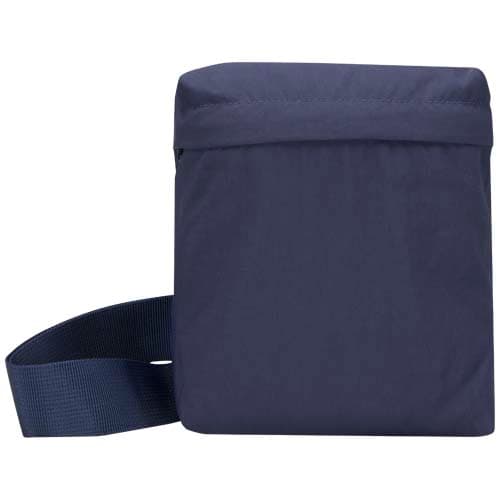 Arca - torba typu crossbody (przewieszana na ukos), wykonana z recyklingowanego poliamidu z cetyfikatem GRS