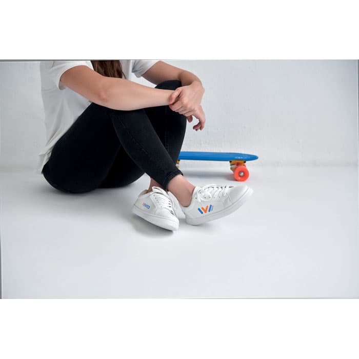 BLANCOS Trampki z PU 41